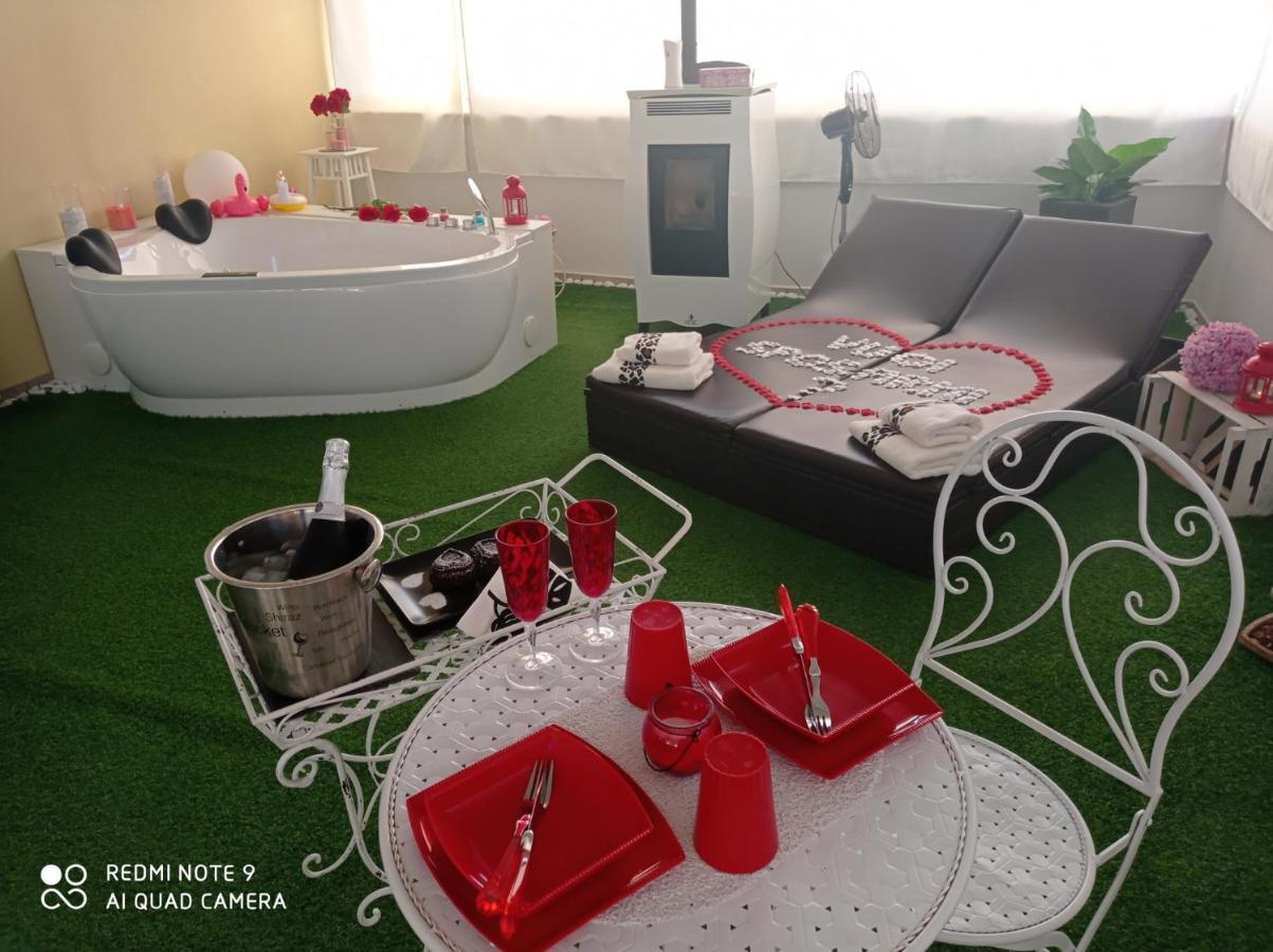 B&B Ravenna In Love Relax Conventello Esterno foto