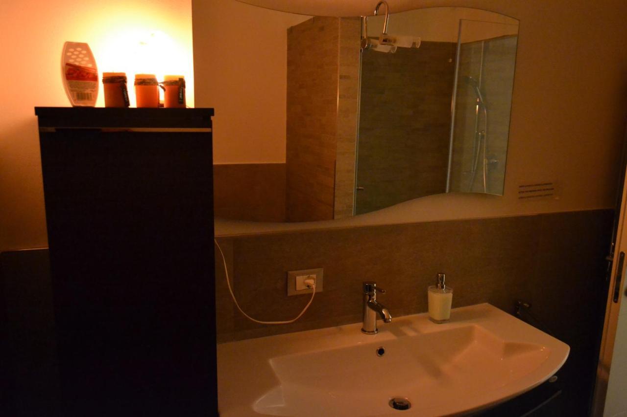 B&B Ravenna In Love Relax Conventello Esterno foto